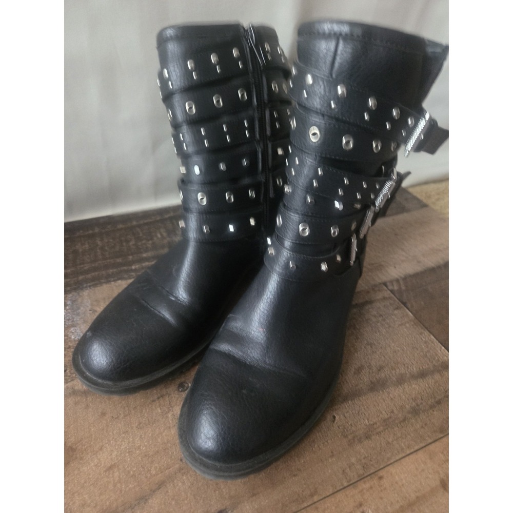 Fergalicious Black Women's Fantom Combat Boot, Sz 7.5